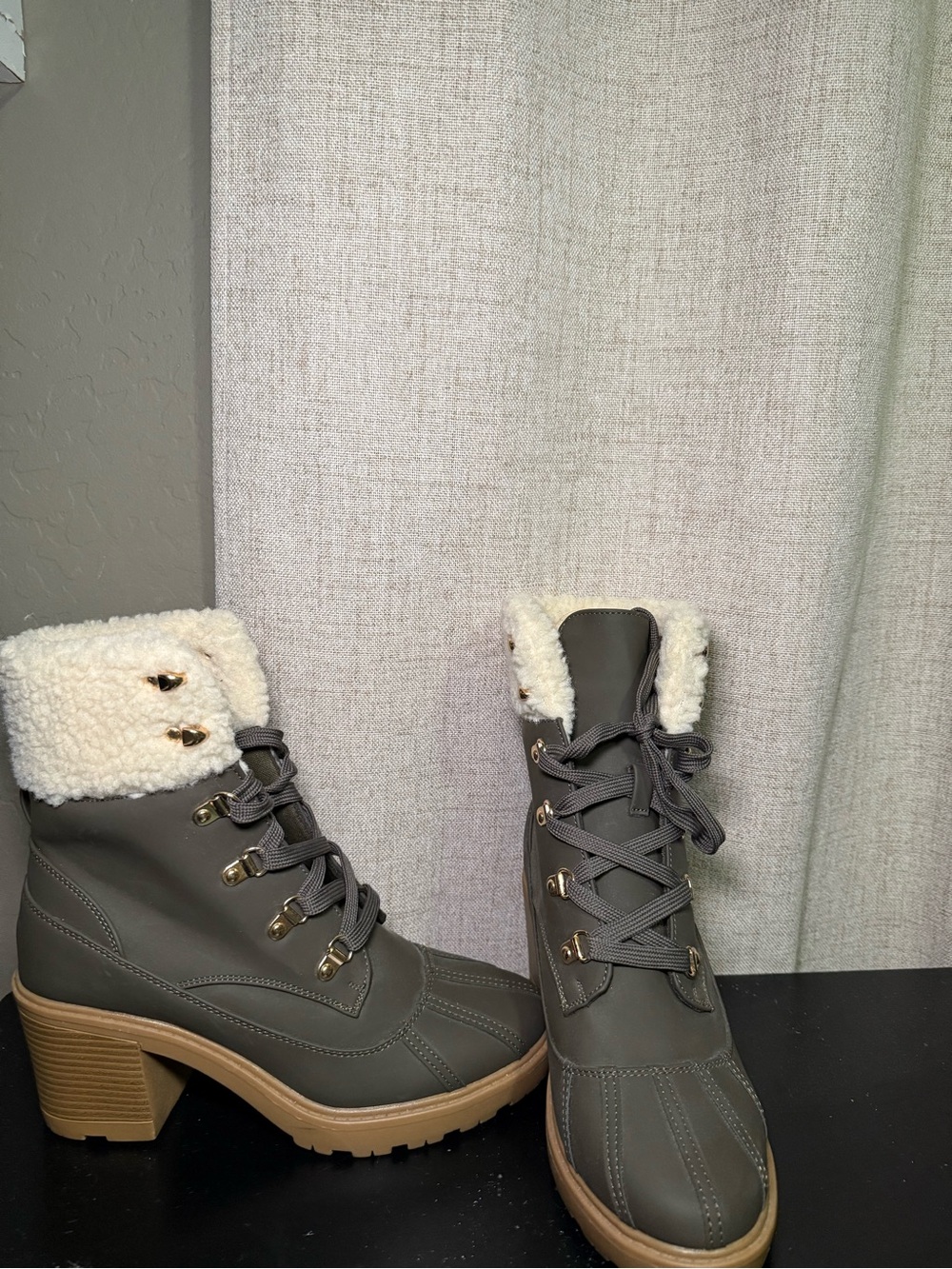 Women's army green Heel Boots